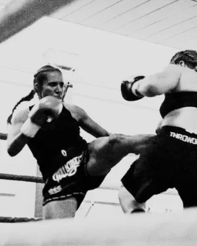 Trainerin Ghiz, Kickboxen, Thaiboxen & K1